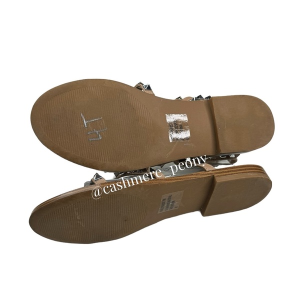STEVE MADDEN Women's Travel Rock Stud Flat Sandals size 8 - Picture 8 of 12